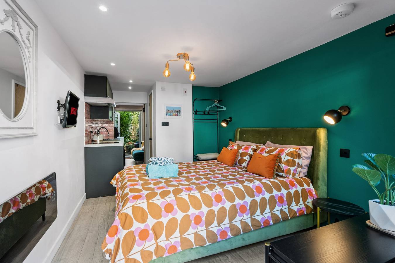 Tiny House, Brighton with Parking in Brighton, Sussex
