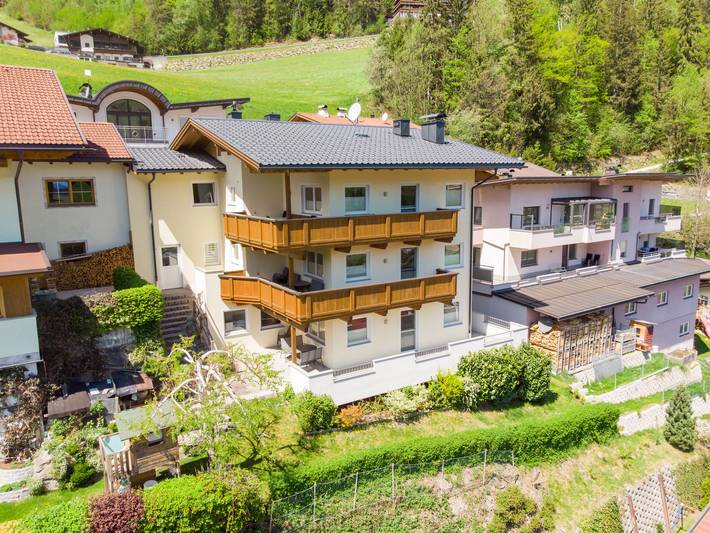 Ferienwohnung für 8 Personen, mit Balkon und Garten - 1