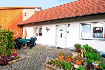 Ferienhaus für 2 Personen, mit Terrasse in Wiek