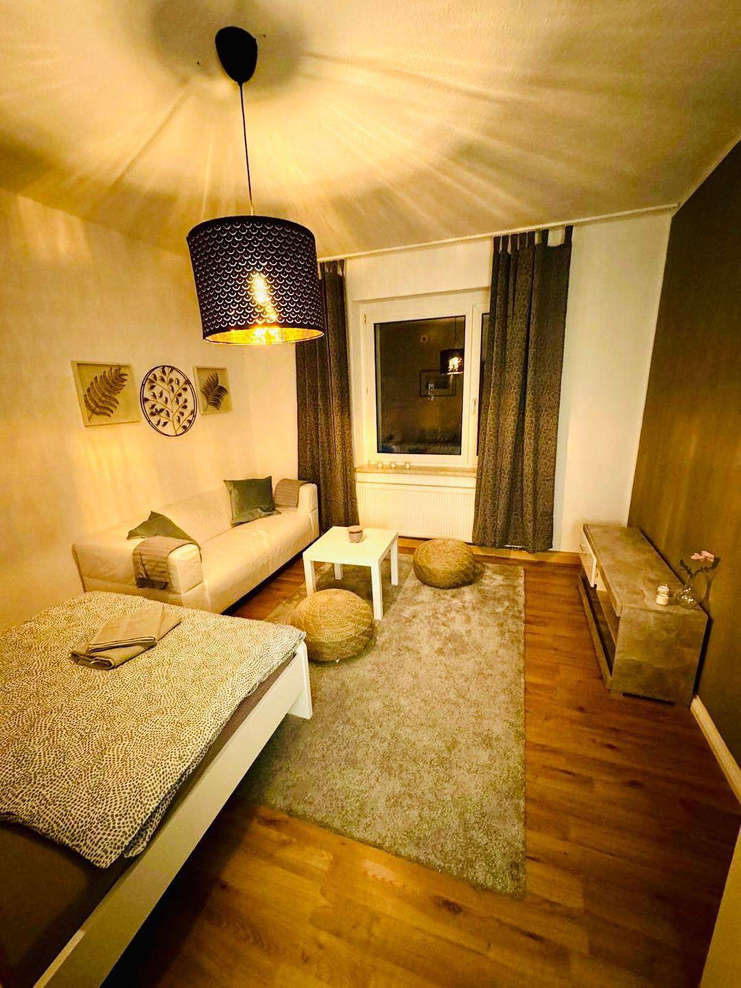 Ganze Wohnung, Gemütliches Appartement "Johanna" in Weißenfels mit 3 Schlafzimmern in Weißenfels, Saale-Unstrut