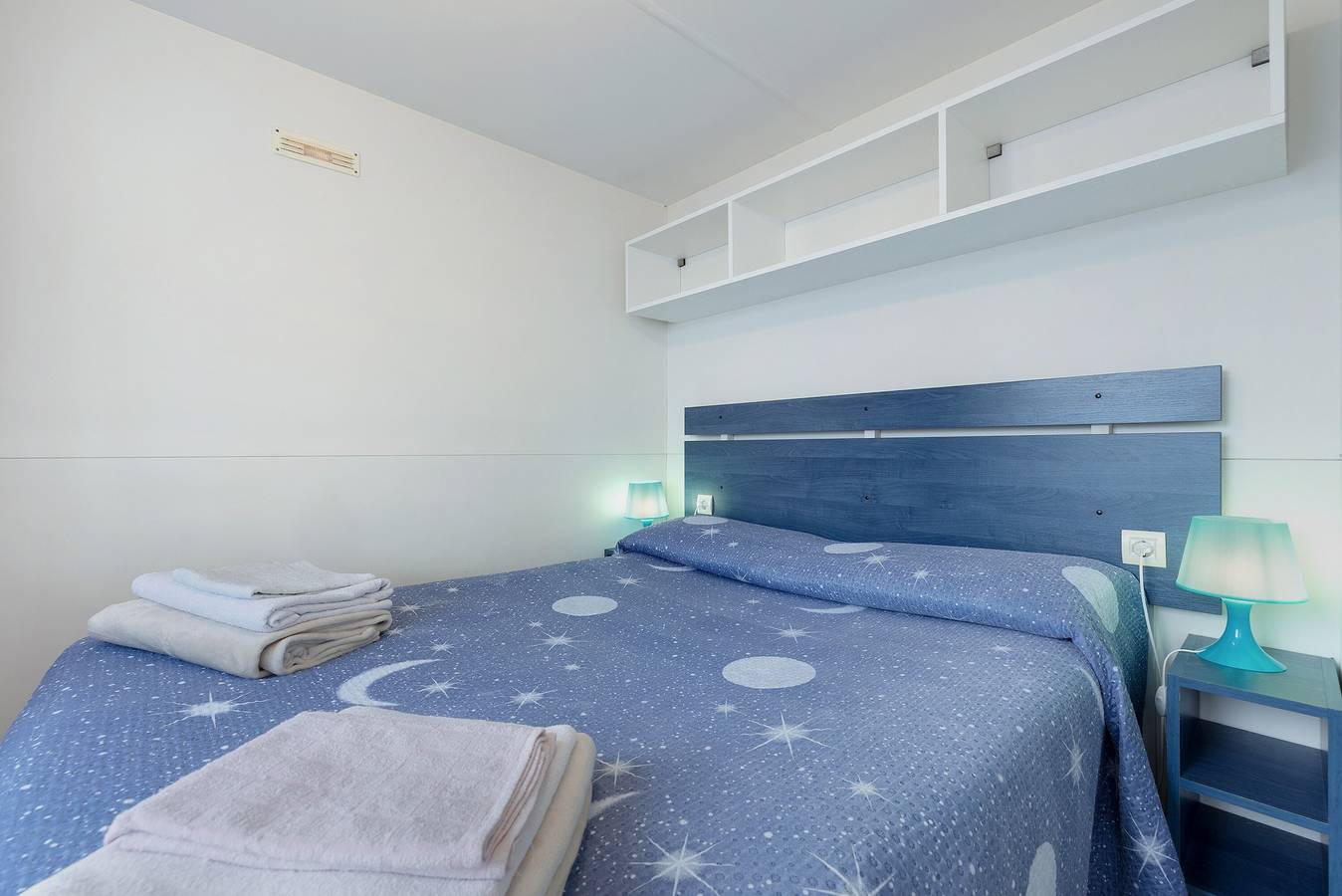Mobil Home 'Stella Alpina' con vistas al lago, Wi-Fi y aire acondicionado in Brenzone, Montañas Garda