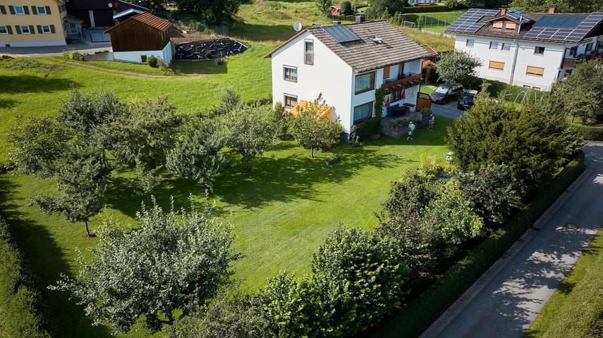 Ferienwohnung für 4 Personen, mit Balkon/Terrasse und Terrasse sowie Garten in Lindberg - 4