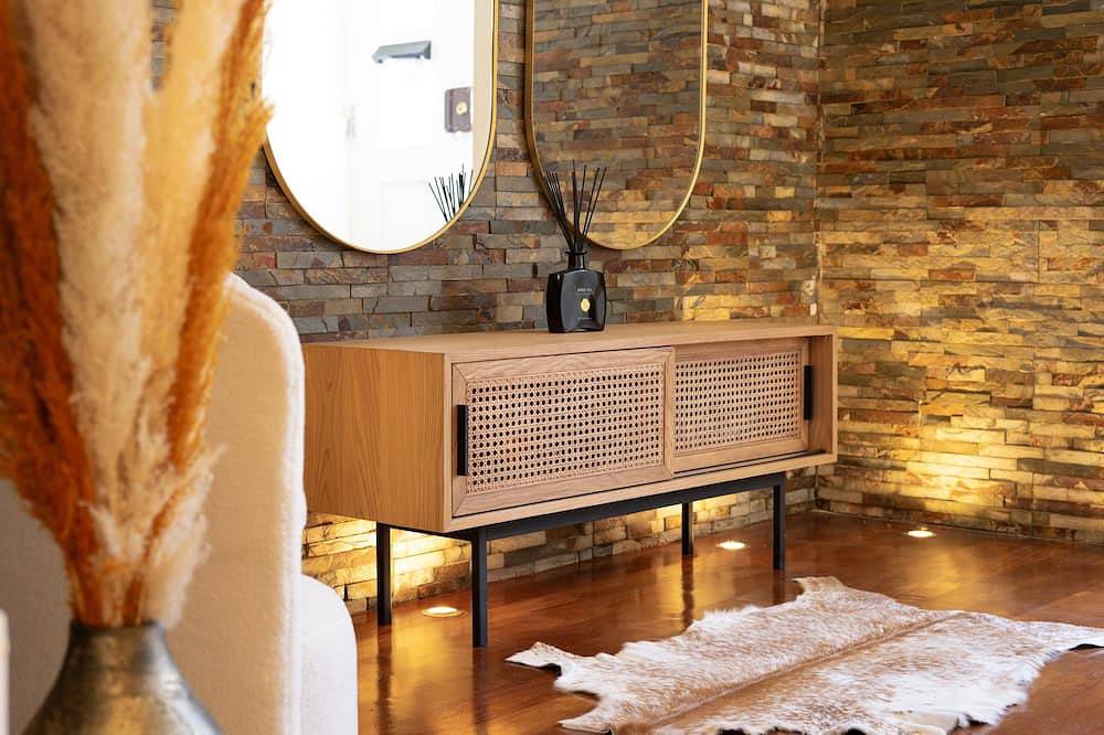 Entire apartment, Charming Apt in Historic House - Center in Sé Nova (Coimbra), Coimbra