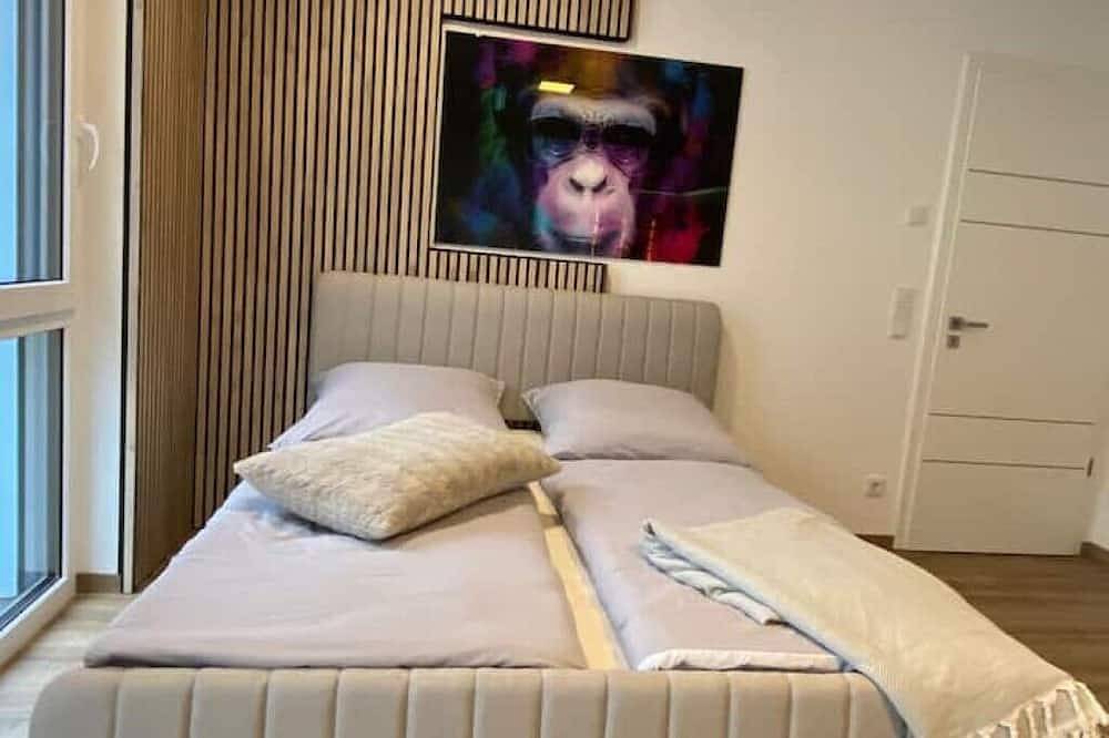 Ganze Wohnung, Luxuri√∂se Wohnung am Flussufer mit Infrarotsauna in Echternacherbrück, Eifelkreis Bitburg-Prüm