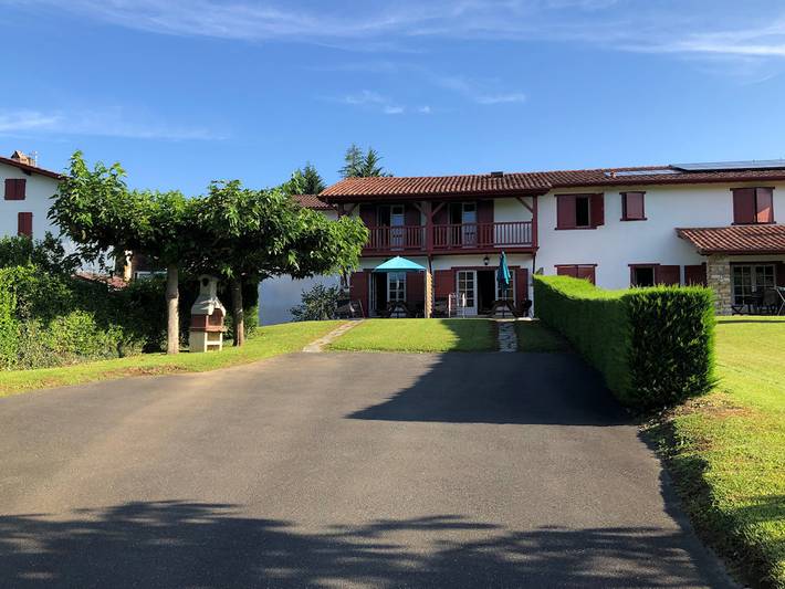 Gîte pour 4 personnes, avec jardin et terrasse