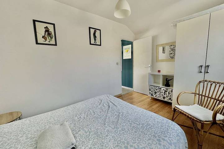 Location de vacances pour 6 personnes, avec jardin et terrasse à Saint-Côme-de-Fresné - 4
