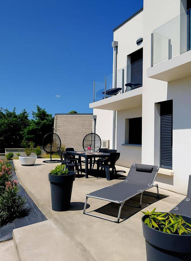 Villa pour 6 personnes, avec vue et jardin, adapté aux familles