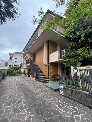 Chambre d’hôte pour 2 personnes, avec balcon et jardin à Rimini