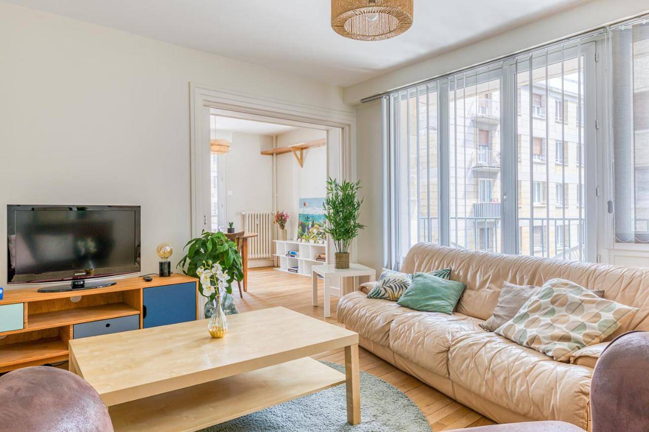 Appartement entier, One-Bedroom Apartment in Rouen, Région de Rouen