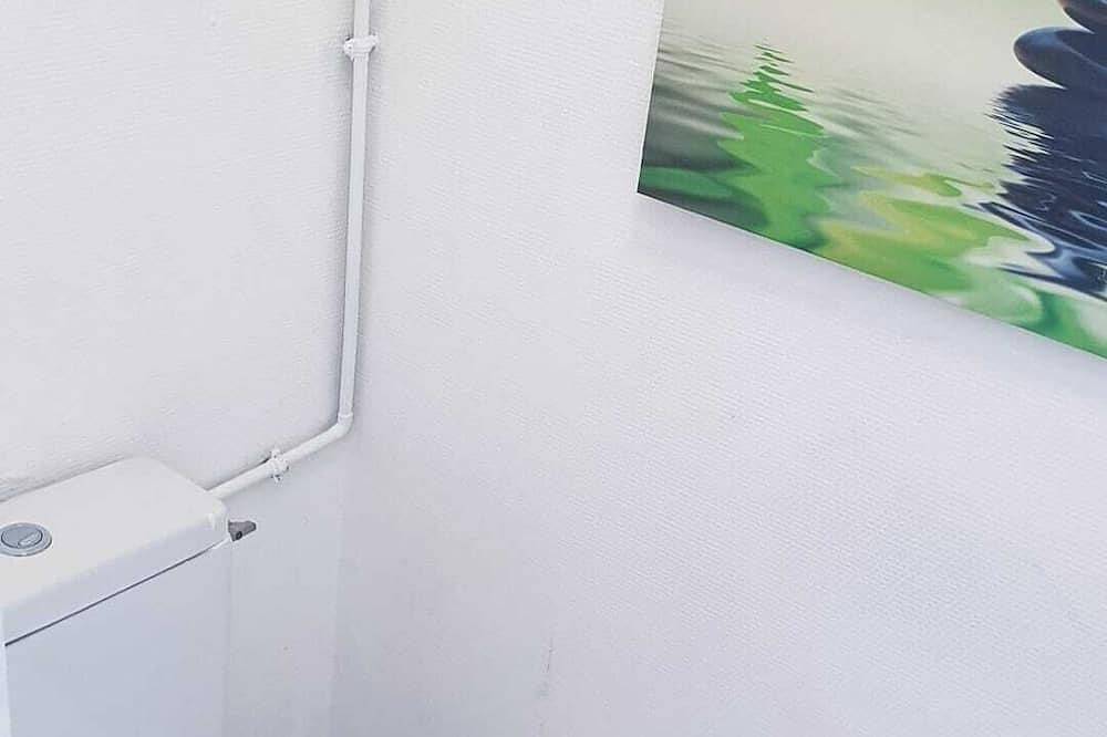 Entire apartment, Paris(12mn), Orly(10mn), Superb spacious room in Juvisy-sur-Orge, Essonne