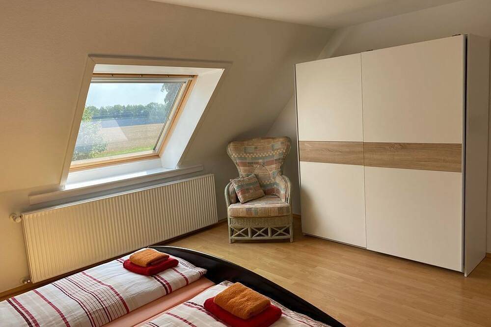 Ganze Wohnung, Ferienwohnung Bandt - Appartement/Fewo, Dusche, Wc in Kieler Förde, Strande