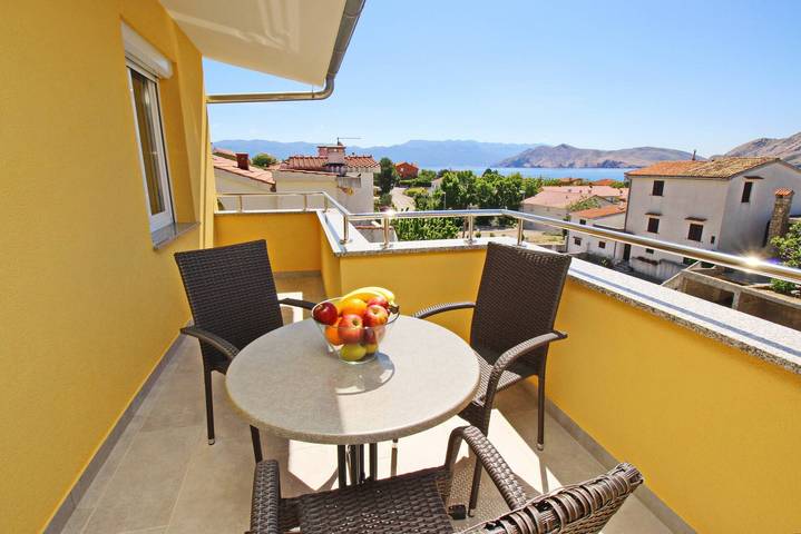 Ferienwohnung für 2 Personen, mit Balkon/Terrasse in Baska - 4