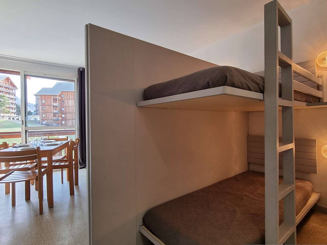 Appartement entier, Studio rénové pour 4 pers. avec wifi, proche pistes et commerces - Superdevoluy in Saint-Étienne-en-Dévoluy, Le Dévoluy