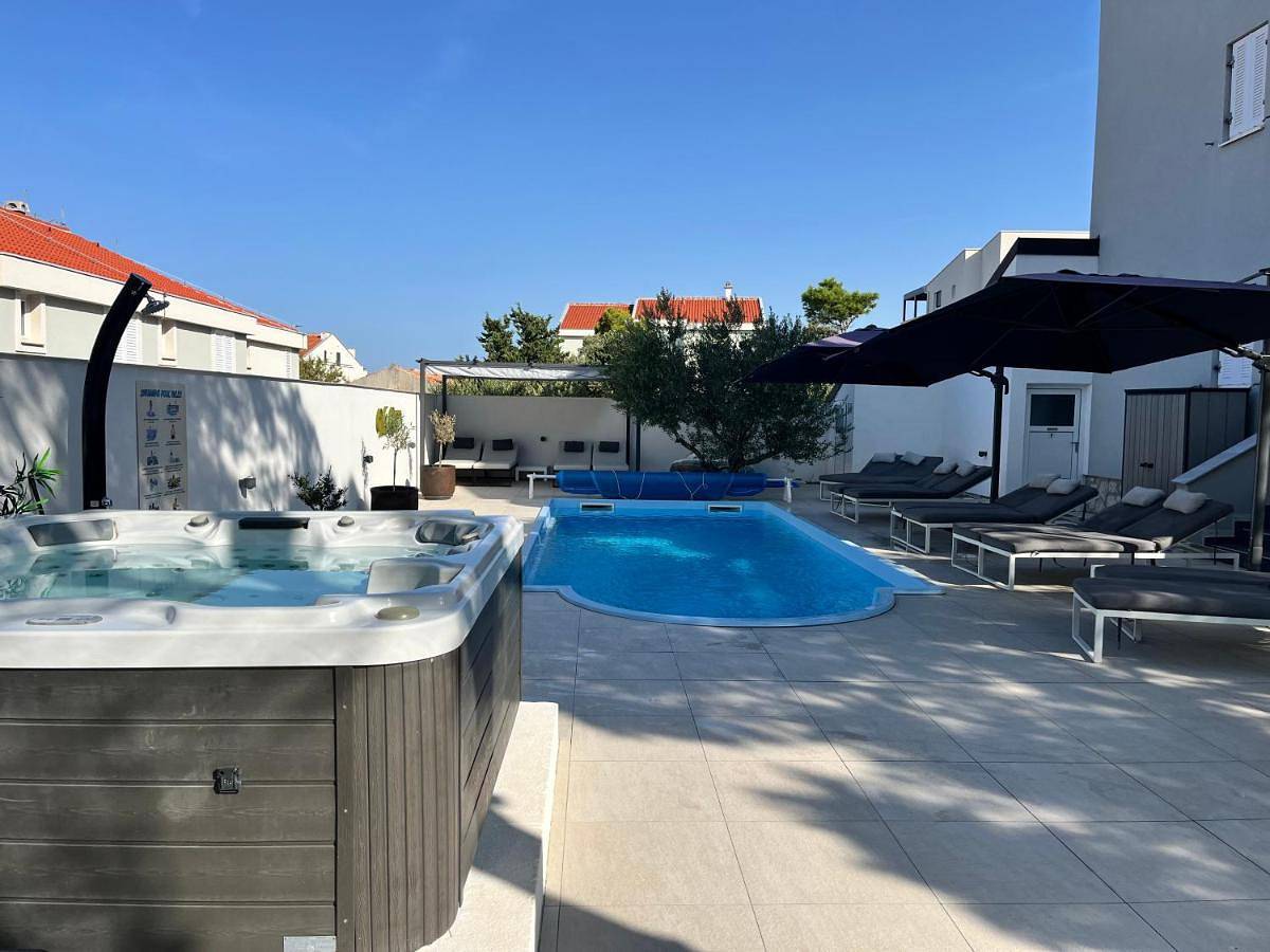 Villa Olea in Šimuni, Pag