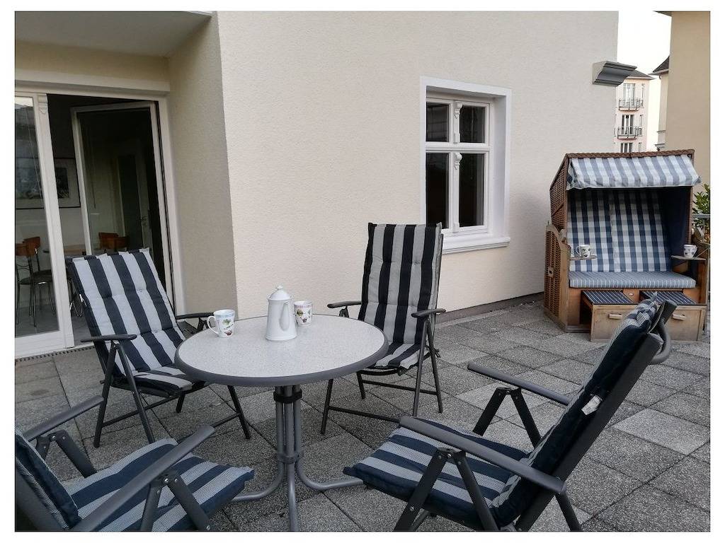 Wohnung mit 1 Schlafzimmer in Drei Kaiserbäder, Heringsdorf