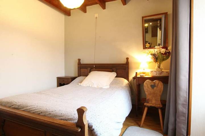 Gîte pour 4 personnes, avec jardin à Feugères - 2
