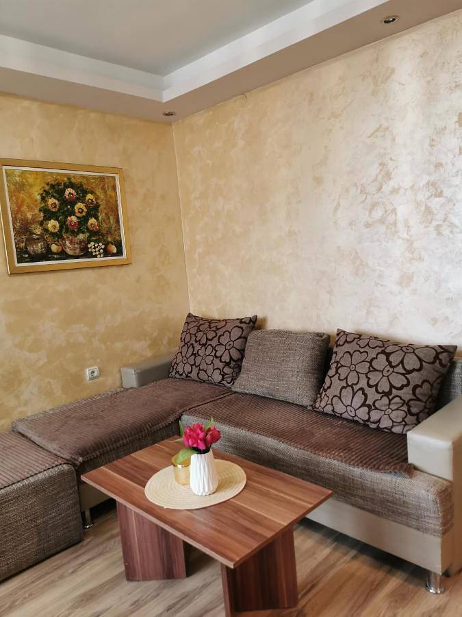 Gîte pour 5 personnes, avec vue ainsi que balcon et vue sur le lac à Kladovo - 2