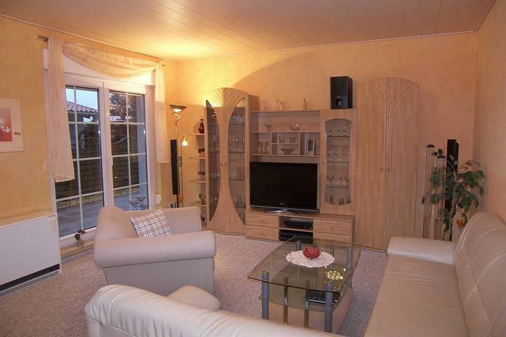 Ferienwohnung für 4 Personen, mit Terrasse und Garten in Hohendorf (bei Wolgast)