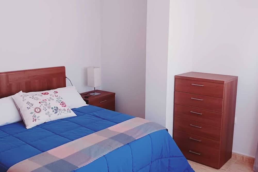 Apartamento entero, Relax in this calm, centrally located space great for couples or family getaways in Golf Resorts Murcia, Fuente Álamo de Murcia