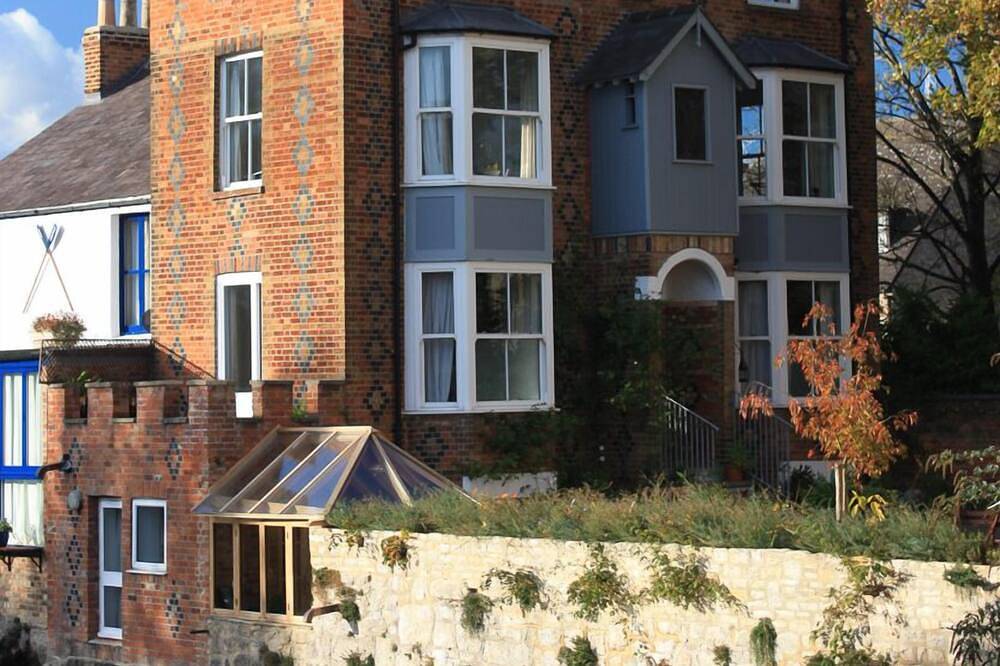 Entire apartment, Luxury Apartment with river views in the city centre in Oxford, Oxfordshire