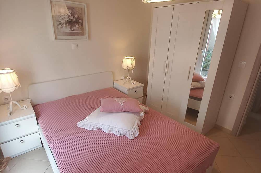 Apartamento entero, Palm garden apartment in Nikiti, Sithonia Peninsula