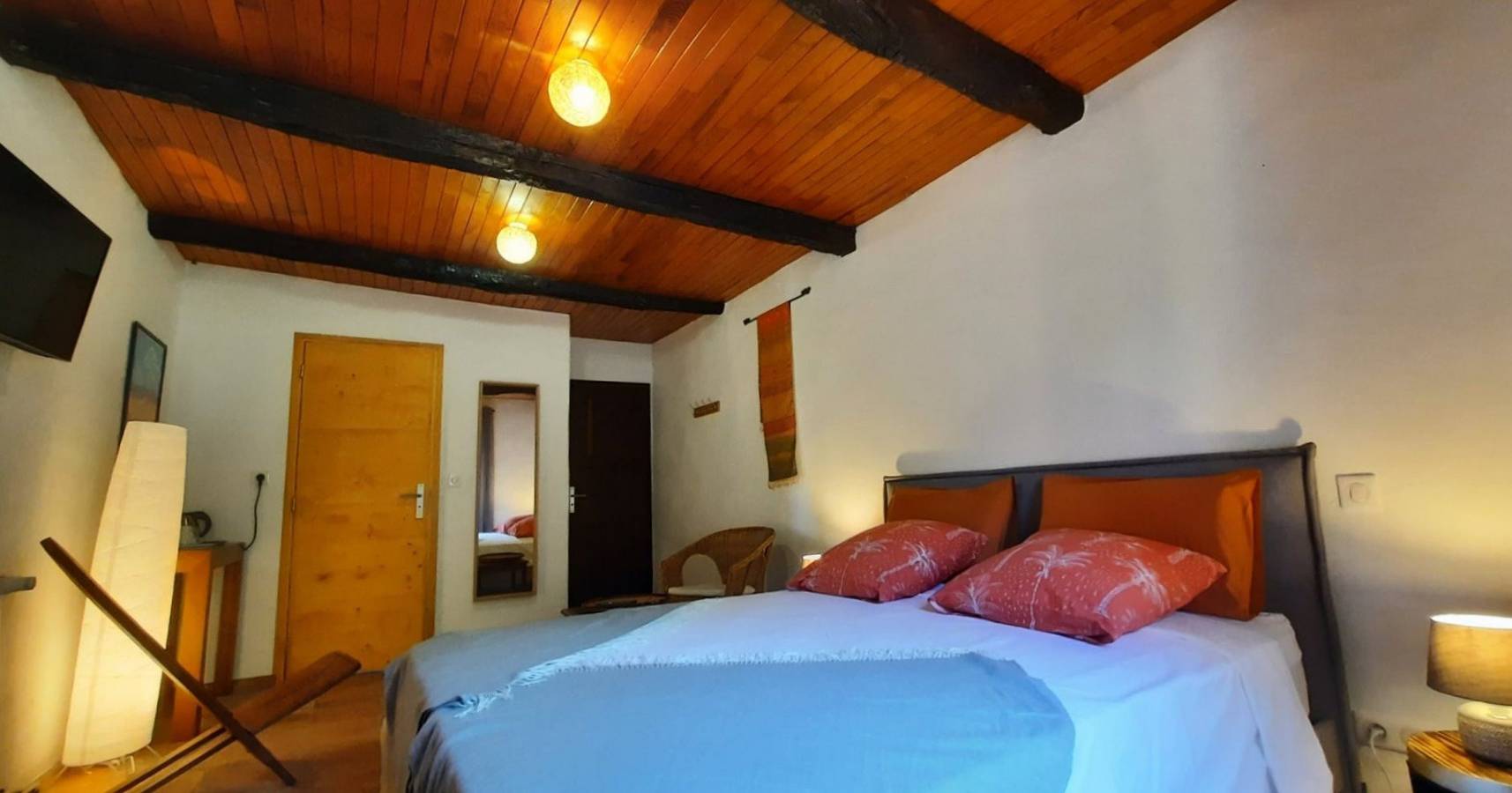 Mas de Boissière - chambres d'hôtes en Cévennes - Chambre double Premium in Cros, Parc national des Cévennes