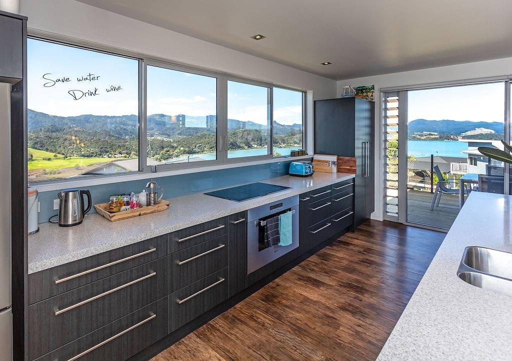 \"Sky House\" Erstaunliche Aussicht und luxuriös. Beste Unterkunft !! in Coromandel, Waikato