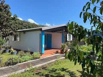 Gîte pour 8 personnes, avec terrasse dans Sainte-Anne (Reunion)