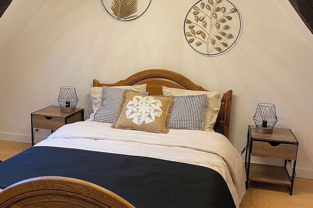 Apartamento entero, Cosy apartment in the center of town  in Lesneven, Región de Brest