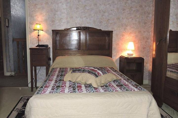 Location de vacances pour 5 personnes, avec terrasse et jardin à Hénansal - 4