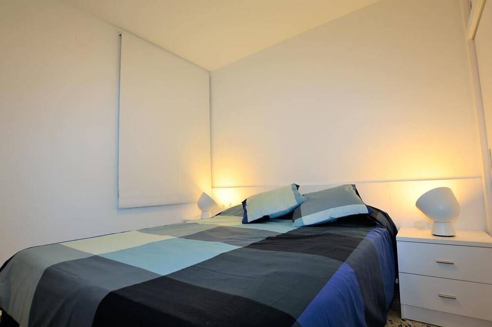 Entire apartment, Leonor 6º2ª - Calafell in Calafell, Costa Dorada