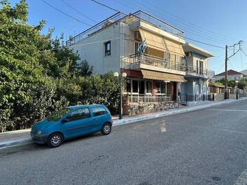 Gîte pour 7 personnes, avec vue et terrasse, animaux acceptés dans Kyllini