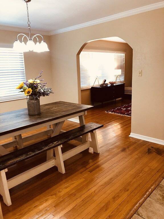 Vacation house for 8 people, with yard and terrace in Hot Springs