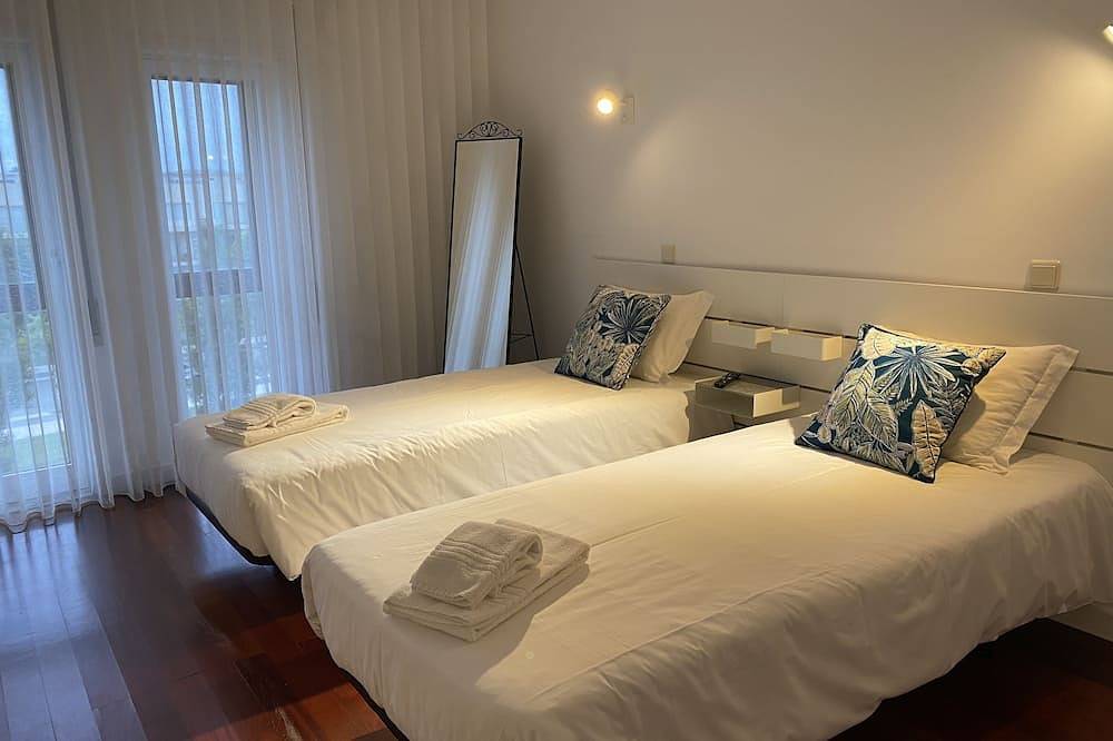 Ganze Wohnung, Beachfront with Rooftop in Vila do Conde, Porto Distrikt