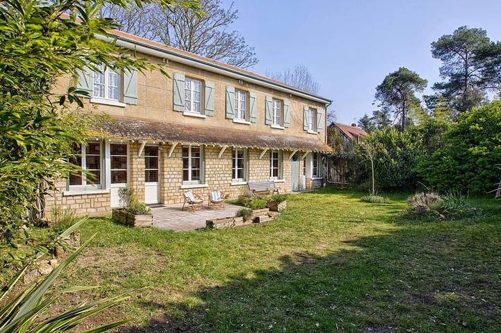 Location de vacances pour 7 personnes dans Plage De La Redoute