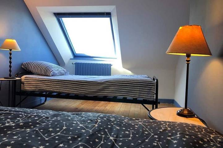 House with large garden ideally located 5 minutes walk from Trestel beach in Trévou-Tréguignec, Rosa Granitküste