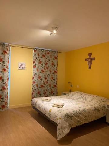 Chambre d’hôte pour 2 personnes, avec vue à L'Île-Bouchard