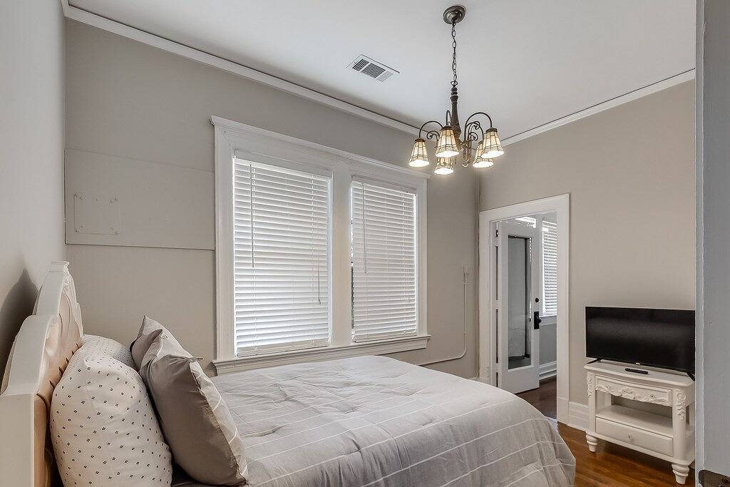 Royal Resort in Jackson, Hinds County