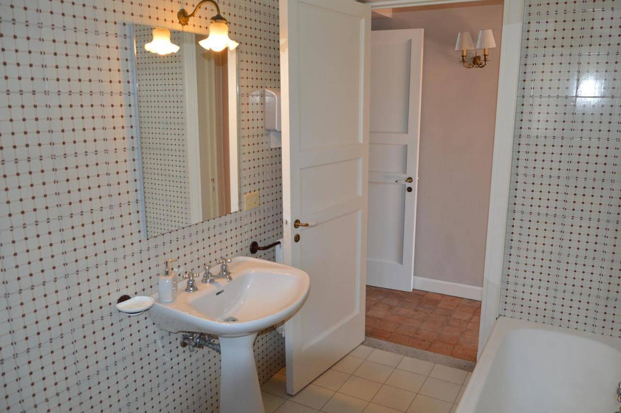 Double Room with Private Bathroom in Mascalucia, Catania e dintorni
