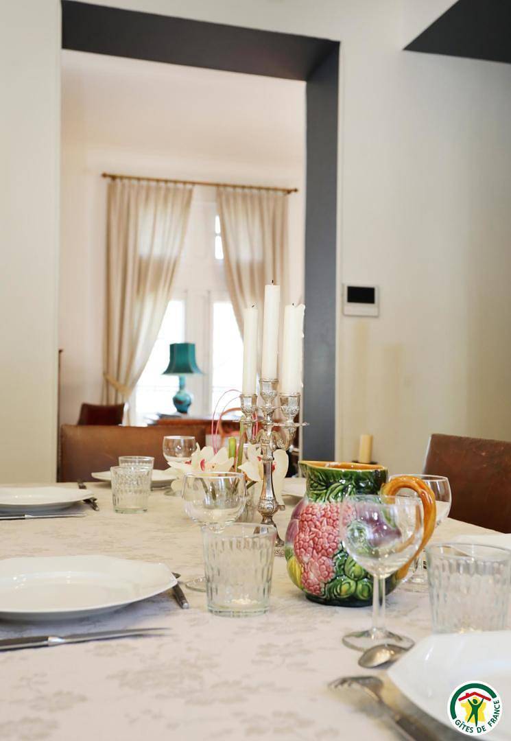 Le 134 Pour 8 in Valence, Valence und Umgebung