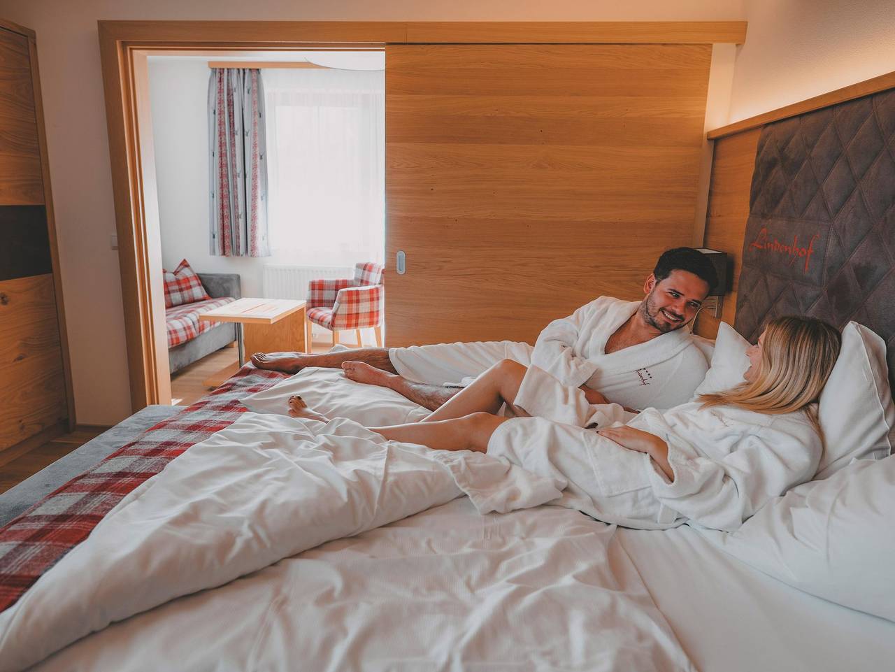 Hotel Lindenhof - Doppelzimmer Deluxe, Dusche, Wc, Fr, Kurz in Ramsau am Dachstein, Schladming-Dachstein