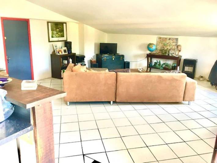 Gîte pour 2 personnes, avec vue et terrasse, animaux acceptés à Champvert