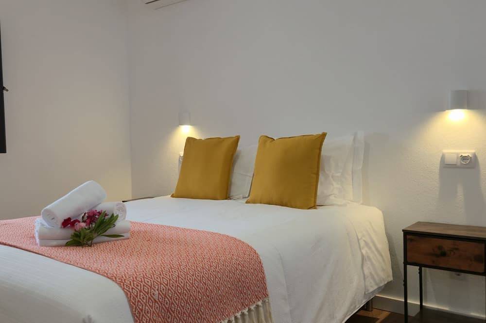 Ganze Wohnung, Apartment-Eigenes Badezimmer-Stadtblick in Vila Nova de Milfontes, Costa Alentejana