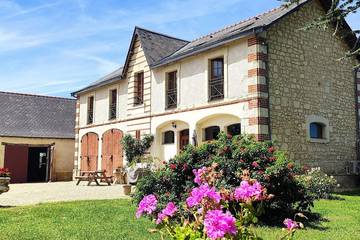 Gîte pour 6 personnes, avec jardin, animaux acceptés à Bourgueil