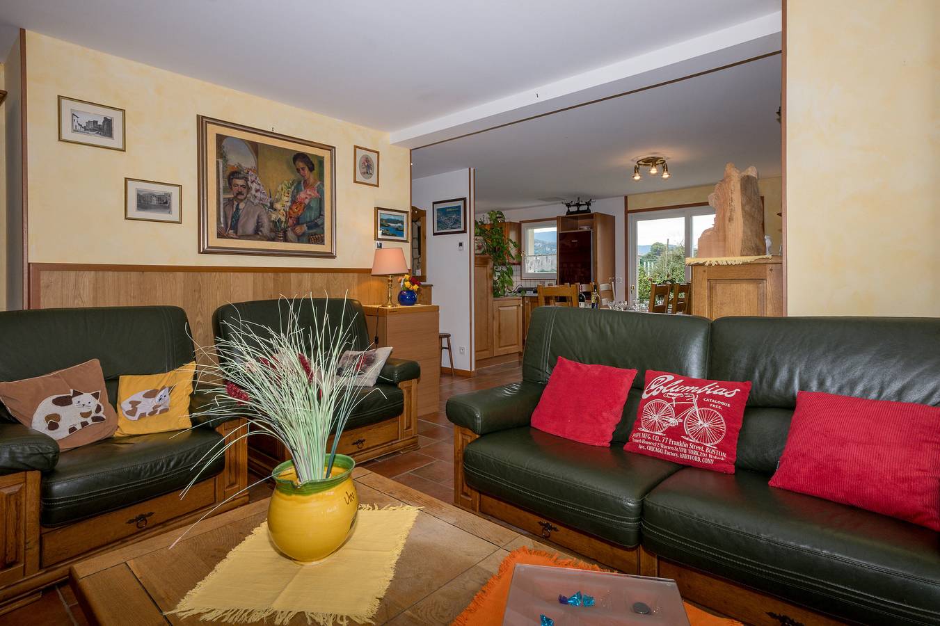 Holiday Home 'Chez Les Ours' with Mountain View, Private Terrace and Wi-Fi in Chambéry region
