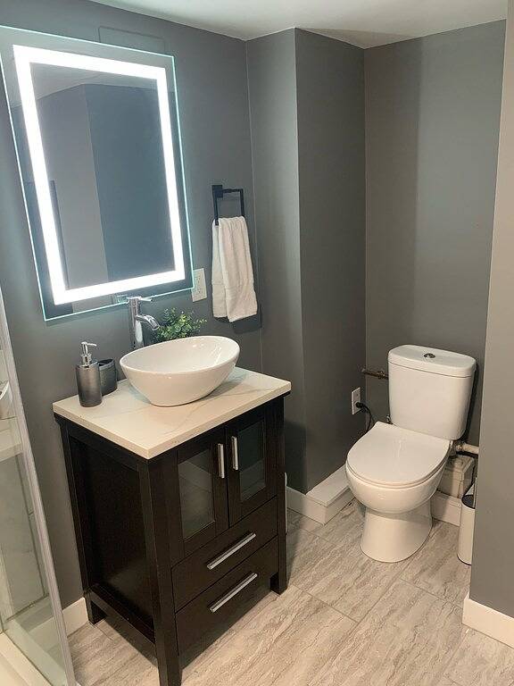 Stylish 3Br Home Close to Campus 10min to Boston in Everett (MA), Massachusetts