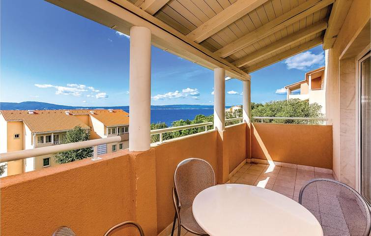 Ferienwohnung für 3 Personen, mit Terrasse und Garten sowie Pool in Selce - 2