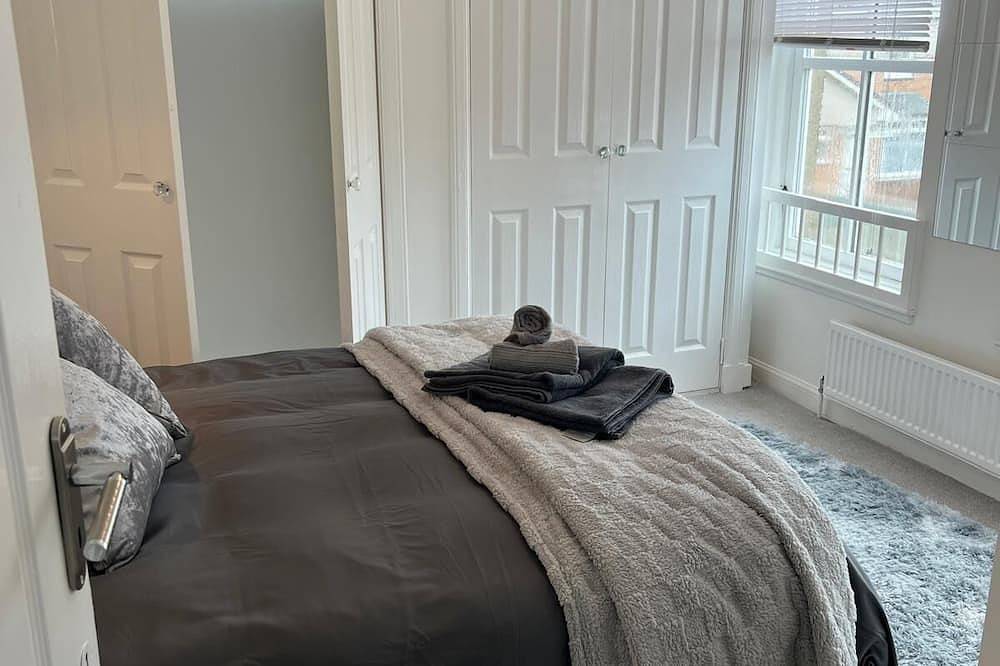 New House interior May 2024. 3 bedroom detached 140m2. Private gardens/parking in Ayr, Firth Of Clyde