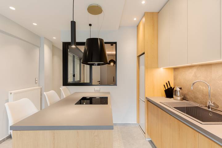 Dione: Superior city center home in Thessaloniki und Umgebung