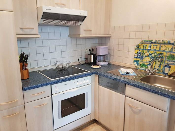 Ferienwohnung für 4 Personen, mit Balkon und Garten sowie Sauna in Sellin - 3